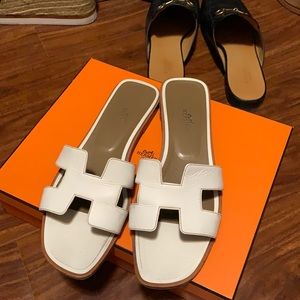 White Hermes Oran Sandals